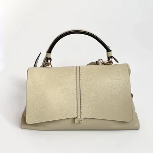 Loristella borsa Kendall